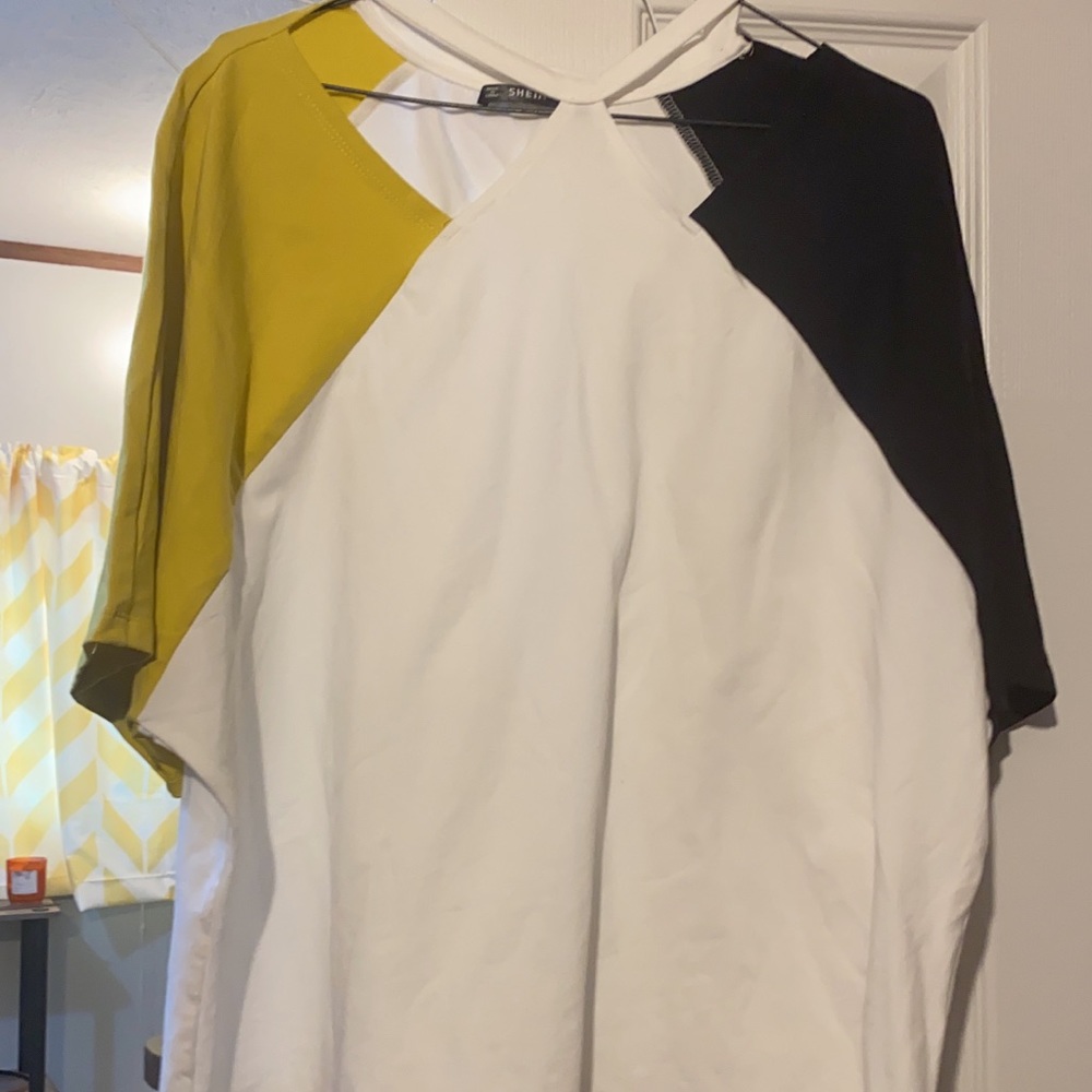 SHEIN top
